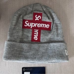 Supreme Cross Box Logo Gray Beanie Preowned OS